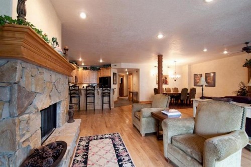 Town Point Condos by Lespri Property Management - image 39