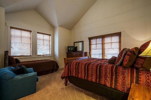 Town Point Condos by Lespri Property Management - image 44