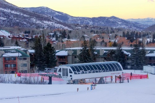 Town Pointe Condominiums - image 10