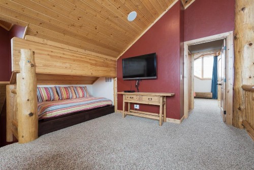 Solamere Home - image 16