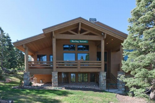 Sterling Drive House - image 25