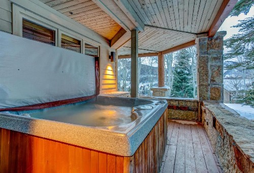 Twin Pines Apartment - image 22