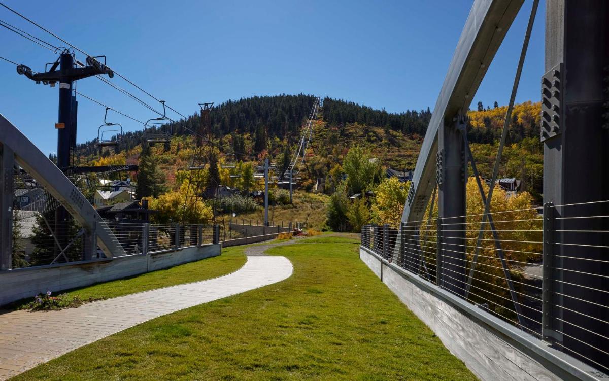 Hyatt Place Park City - image 7