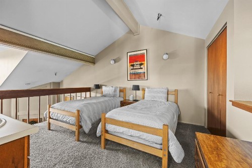 Powder Pointe - image 13