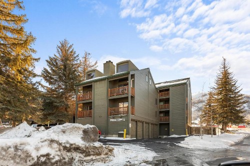 Powder Pointe - image 20