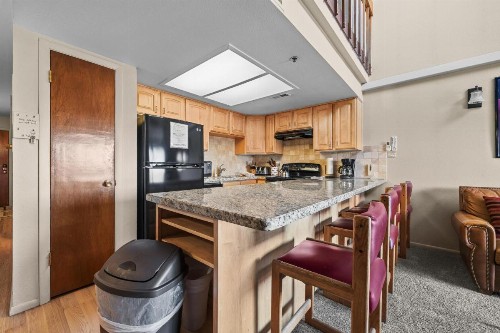 Powder Pointe - image 4