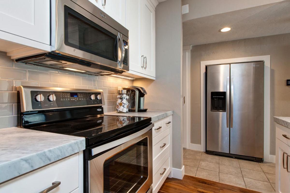 Condo at the Foot of Park City Resort - image 5