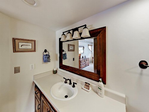 1432 Deer Valley Drive North Townhome Townhouse - image 10