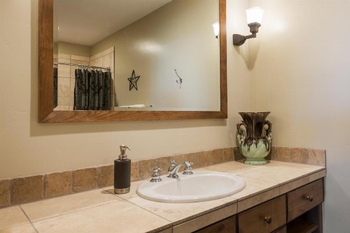 Silver Star #1104 - 2 Bed Condo - image 15