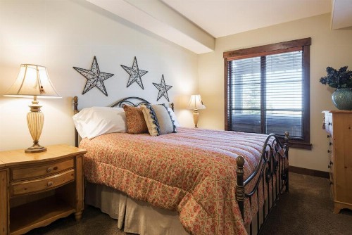 Silver Star #1104 - 2 Bed Condo - image 19
