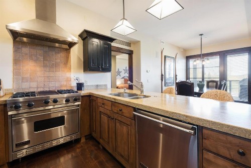 Silver Star #1104 - 2 Bed Condo - image 2