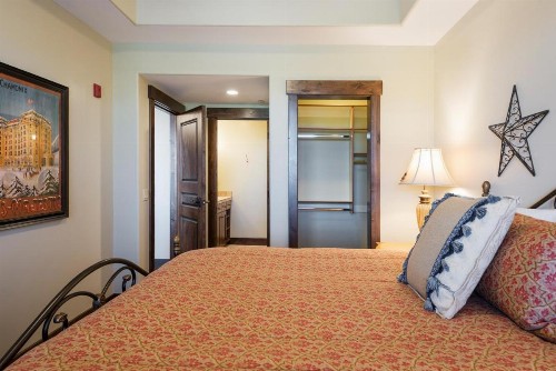 Silver Star #1104 - 2 Bed Condo - image 6