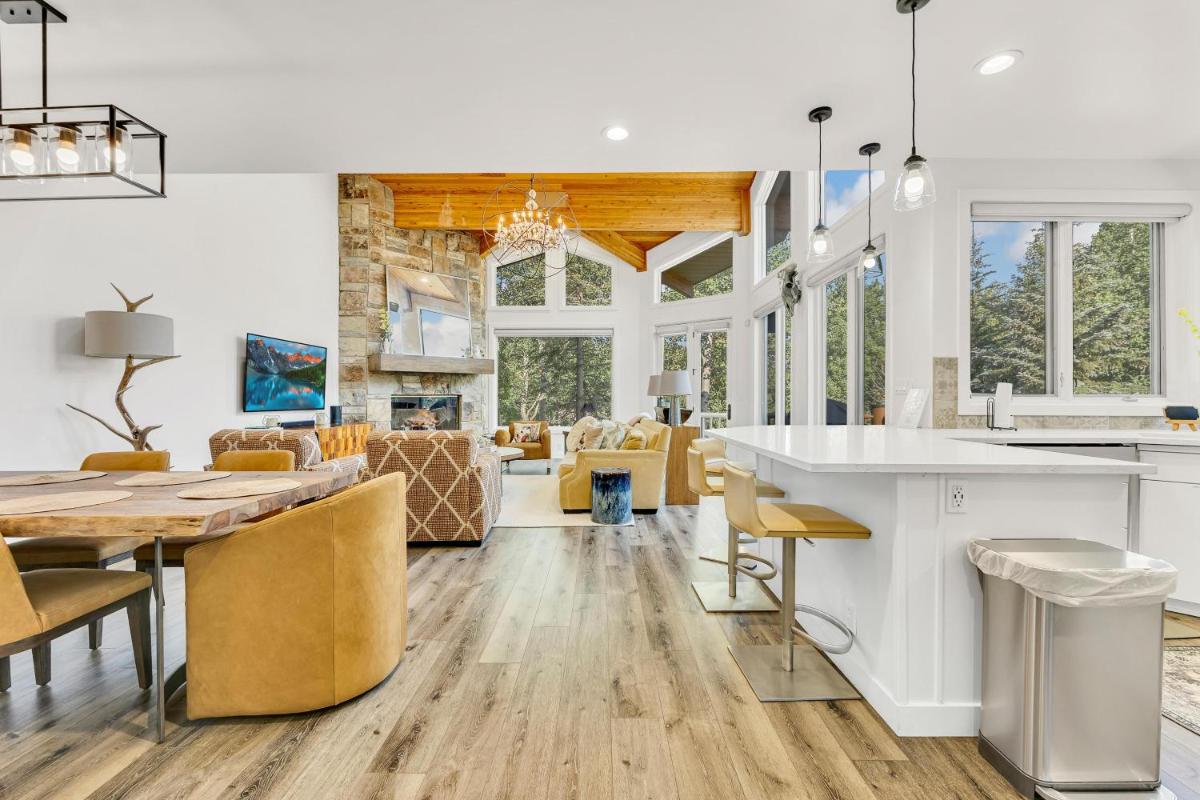 Double Eagle Penthouse - image 7