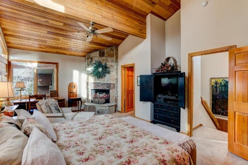 Twin Pines 3 - image 10