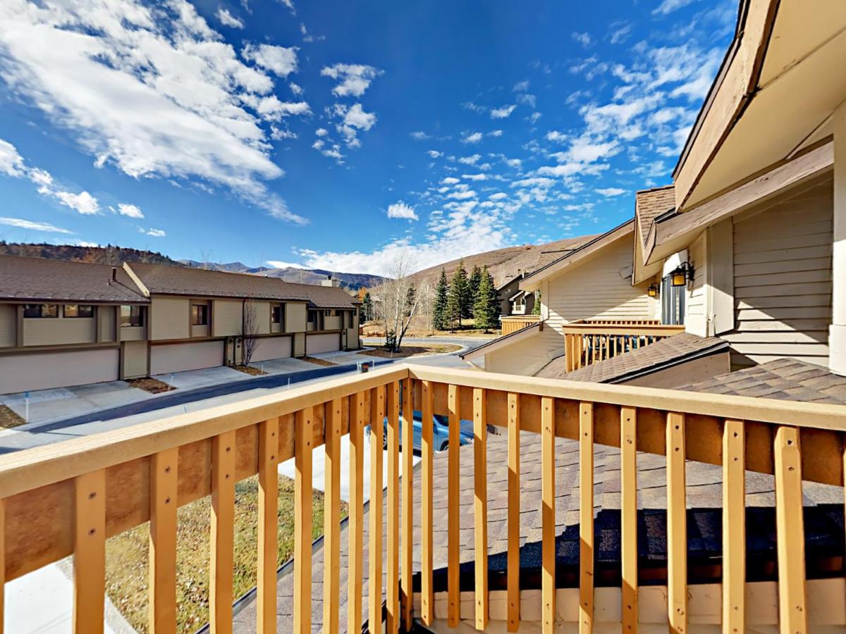 2441 Gilt Edge Circle Townhouse - image 6