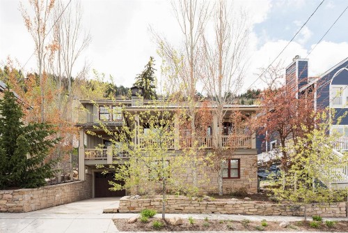 Park Avenue Home - image 16