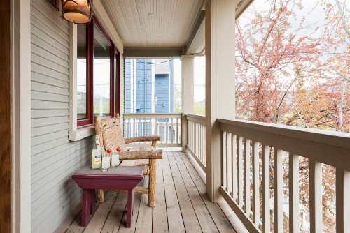 Park Avenue Home - image 18