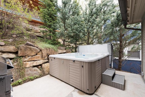 Park Avenue Home - image 21