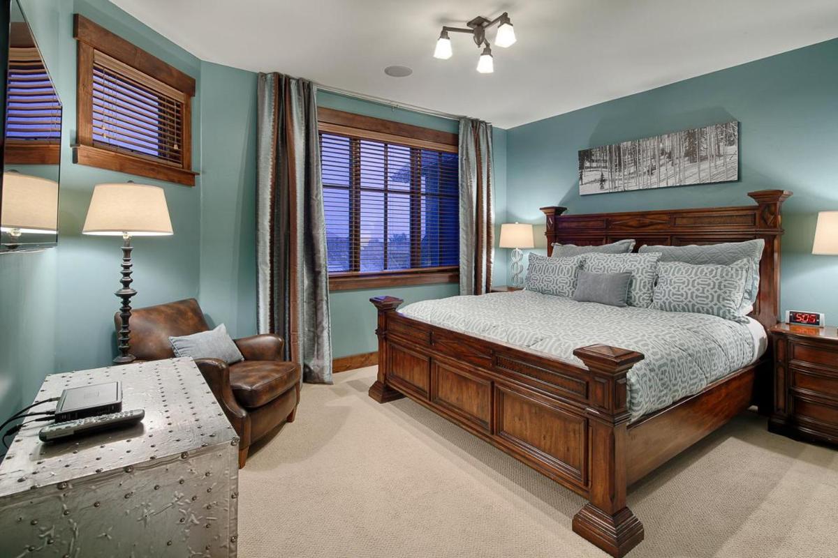 Silver Star #702 - 2 Bed TH - main image