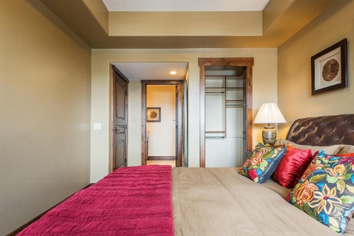 Silver Star #3302 - 4 Bed Penthouse - image 14