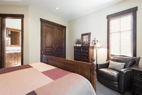 Silver Star #04 - 6 Bed Cottage - image 10