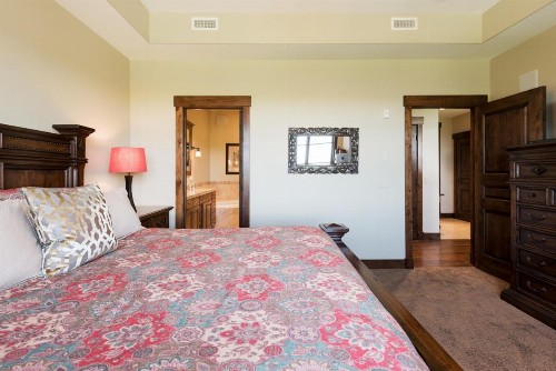 Silver Star #1303 - 2 Bed Condo - image 18