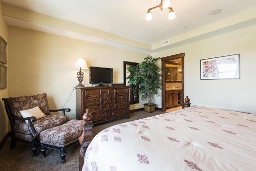 Silver Star #1305 - 4 Bed Penthouse - image 13