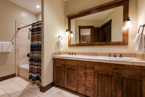 Silver Star #14 - 4 Bed Cottage - image 30