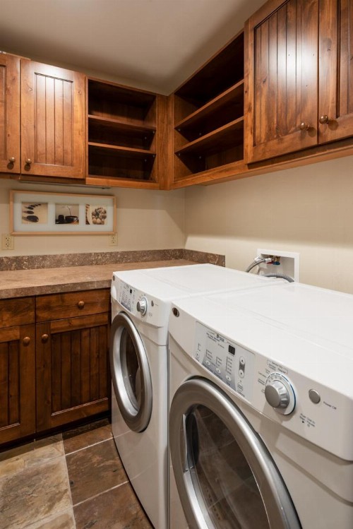 Silver Star #2202 - 3 Bed Condo - image 11