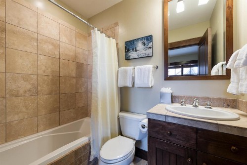 Silver Star #2202 - 3 Bed Condo - image 20