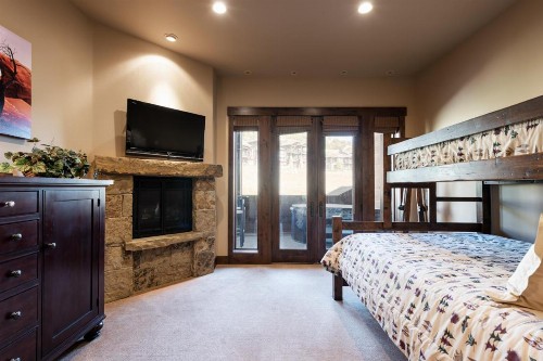 Juniper Landing 106 - 2 Bed - image 15