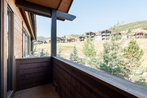 Juniper Landing 106 - 2 Bed - image 2