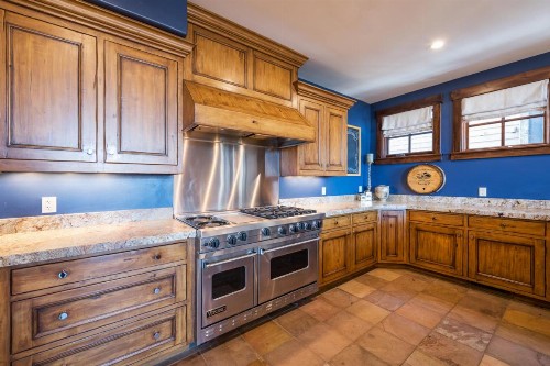 Silver Star #20 - 4 Bed Cottage +Spa - image 21