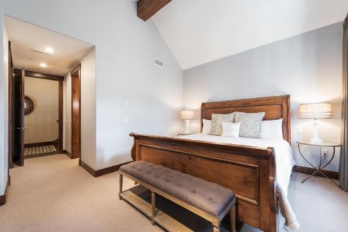 Silver Star #20 - 4 Bed Cottage +Spa - image 25