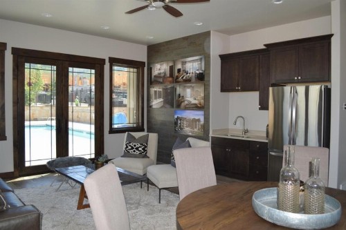 Residences at Blackstone - image 8