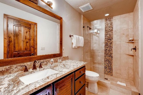 Queen Esther 2425 by Park City Lodging - image 9