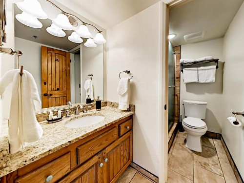 950 Park Avenue Condo #234 - image 2