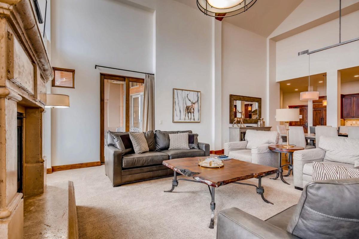 Hyatt Centric #450 - image 6