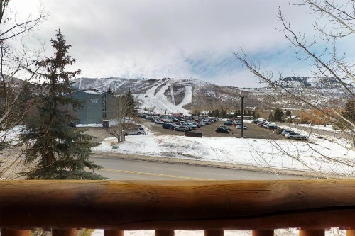 Powder Pointe Slopeview - image 12