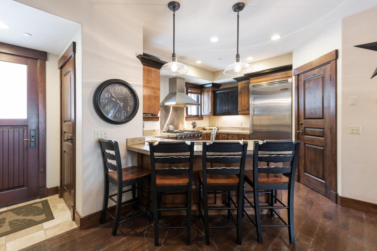 Silver Star #603 - 3 Bed Condo w spa - image 6