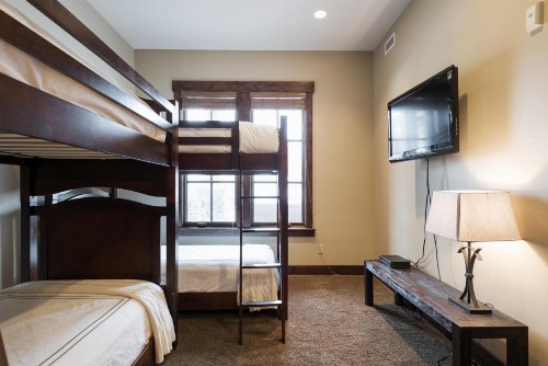 Silver Star #404 - 3 Bed Condo w spa - image 16