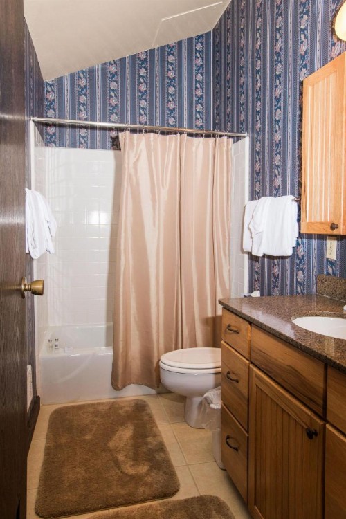Three Kings by Identity Properties - image 11