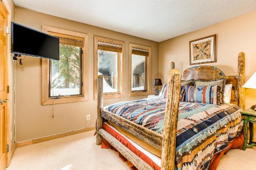 Aspen Retreat - image 12