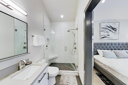Brand-New Home with Private Hot Tub Walk to Lift! home - image 6