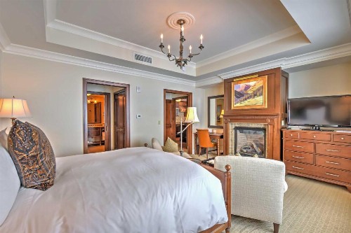 Luxe Montage Deer Valley Ski-In and Ski-Out Retreat! - image 2