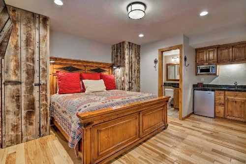Prime Park City Home with Hot Tub - Walk to Main St - image 12