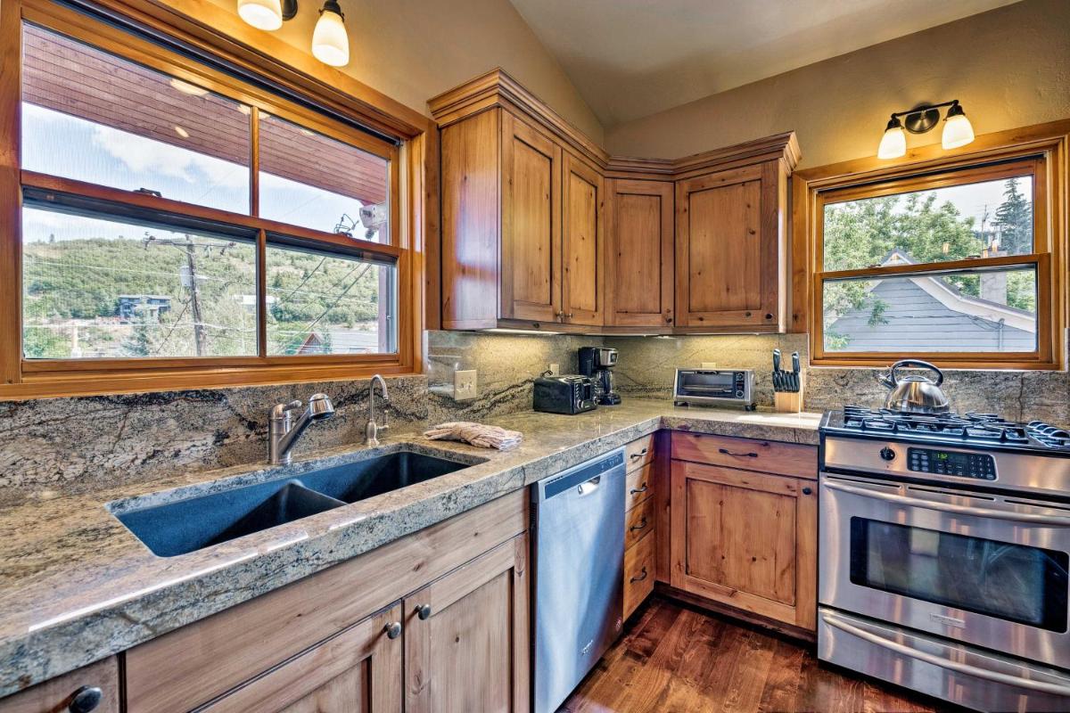 Prime Park City Home with Hot Tub - Walk to Main St - image 6