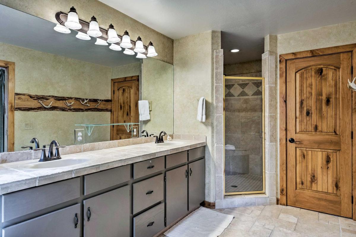Prime Park City Home with Hot Tub - Walk to Main St - image 7