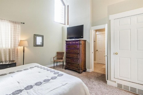 Lifted Lodge by Casago - image 9