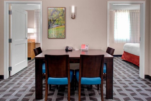 TownePlace Suites by Marriott Parkersburg - image 4
